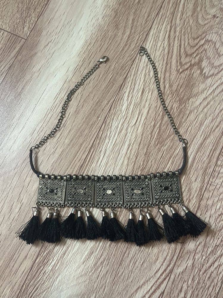 Silver Choker