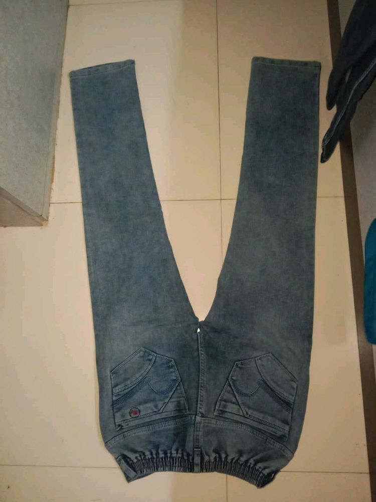 Lovely Jeans
