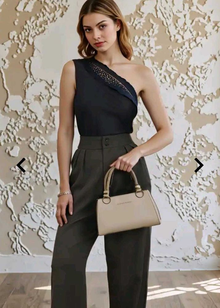 Chic Black Cutout Bodysuit Top