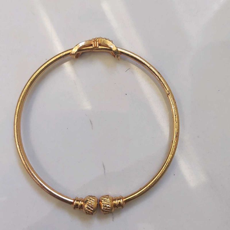Gold-toned Bangle