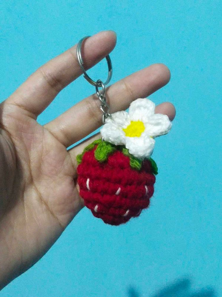 Cute Strawberry 🍓 Crochet Keychain.