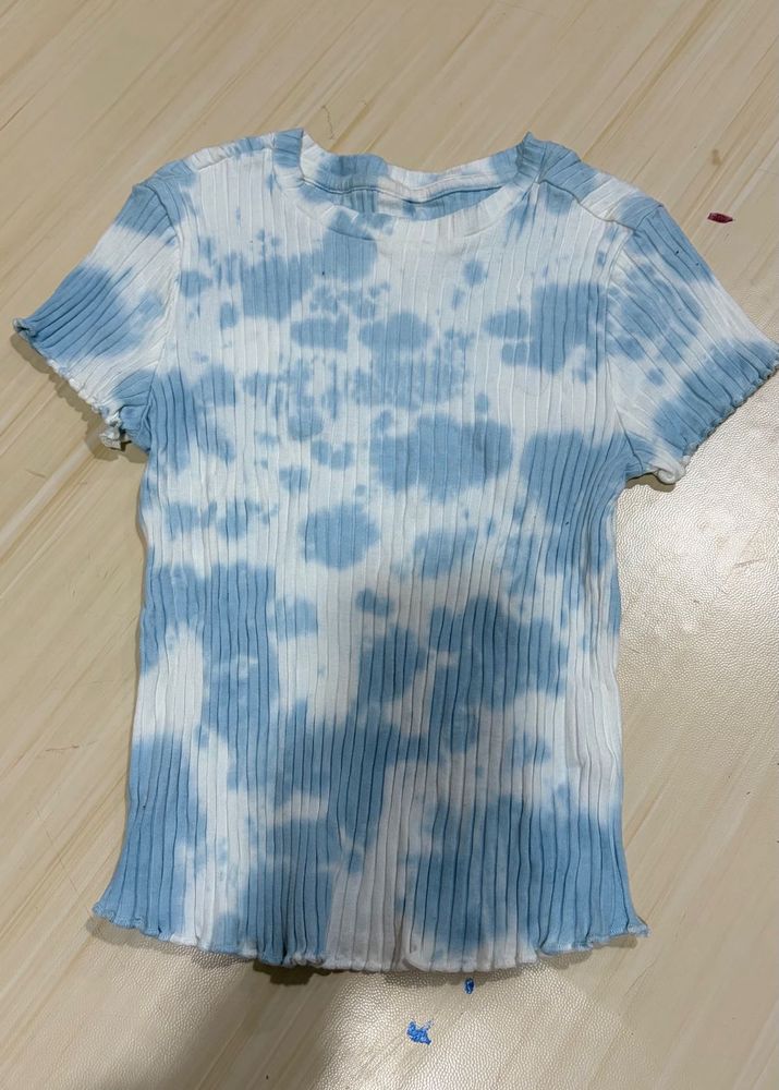 Tie-Dye top
