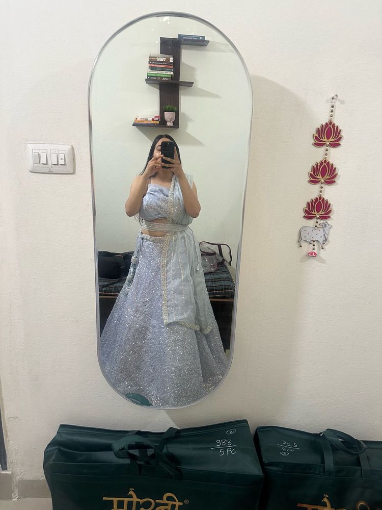 Gorgeous Lehenga Choli From Mohey Manyawar