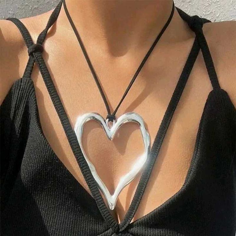 Y2k Chunky Hollow Heart Necklace