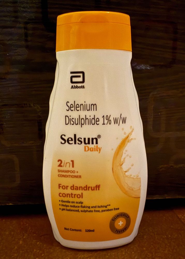 Selsun Anti Dandruff Shampoo With Teal Kajal