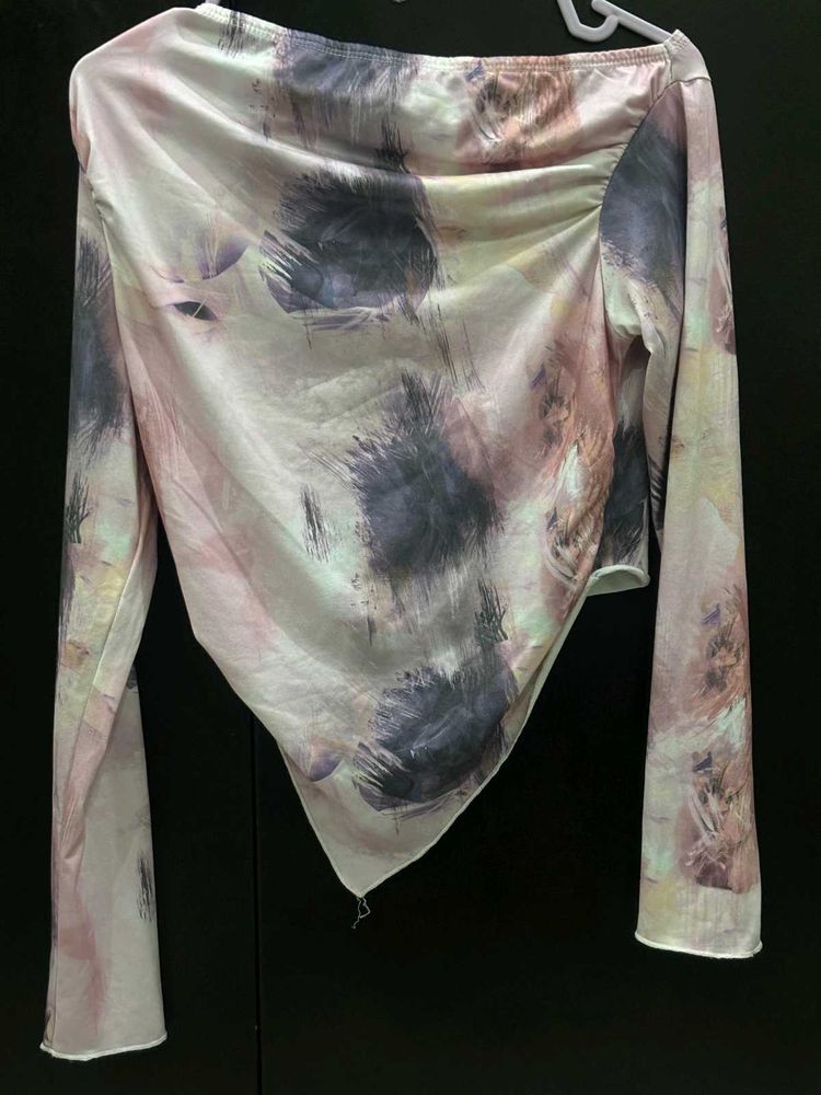 Abstract Print Long Sleeve Top