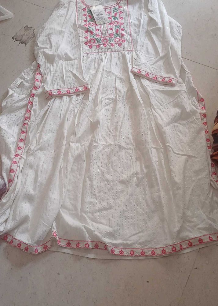 2000 Price New