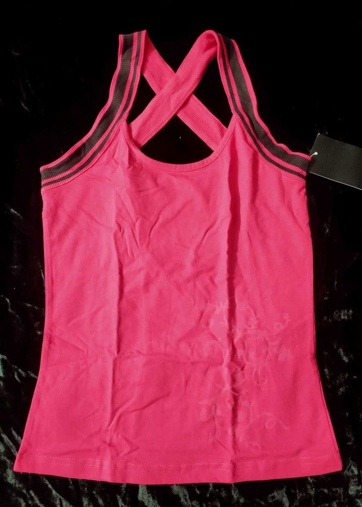 💕 REEBOK TOP