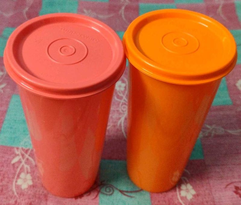 Vintage Tupperware Tumblers