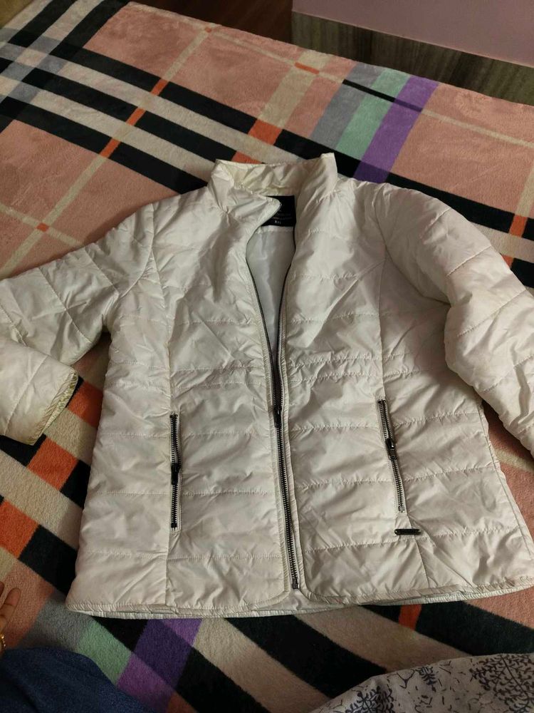 Stylish White Puffer Jacket