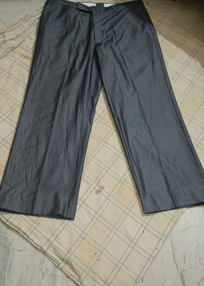 Men&#39;s Striped Formal Pants