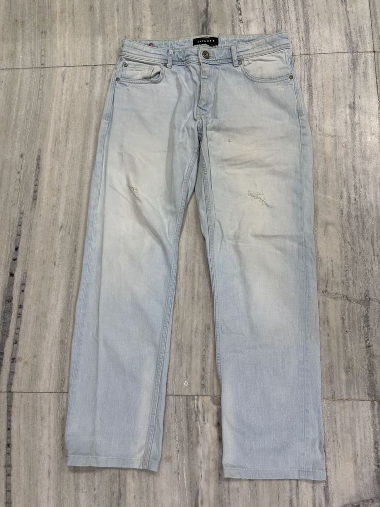 Light Wash Denim Jeans