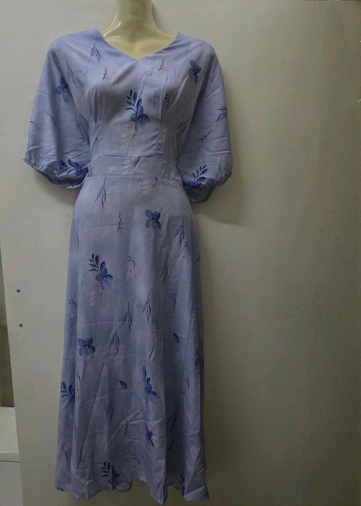 . Pretty floral dress