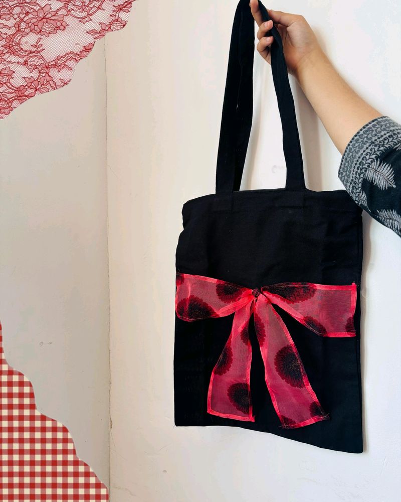 Black Bow Bag 🎀