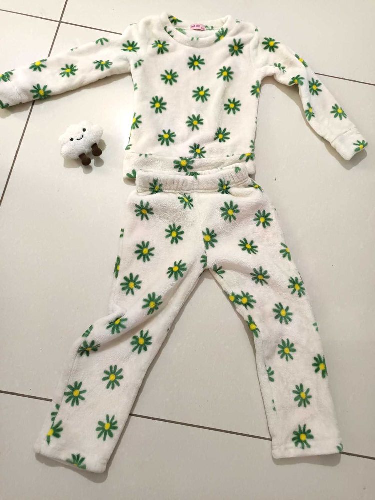 Cute Flower Pajama Set