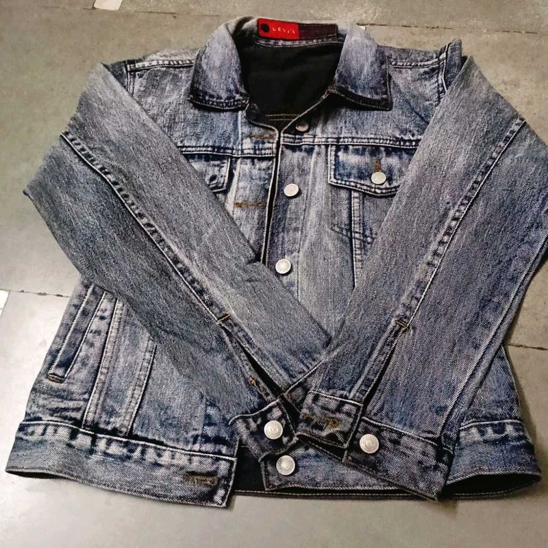 Levi&#39;s Denim Jacket - Classic Wash