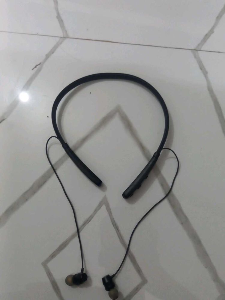 Wireless Neckband Headphones