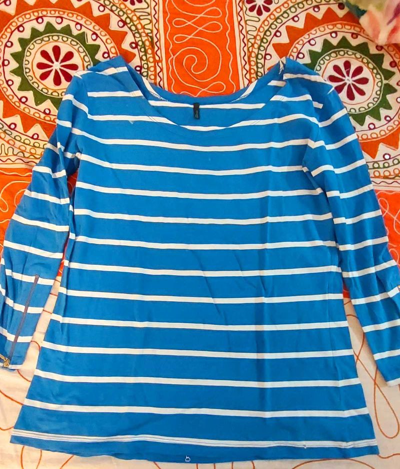 Blue &amp; White Striped Long Sleeve Top
