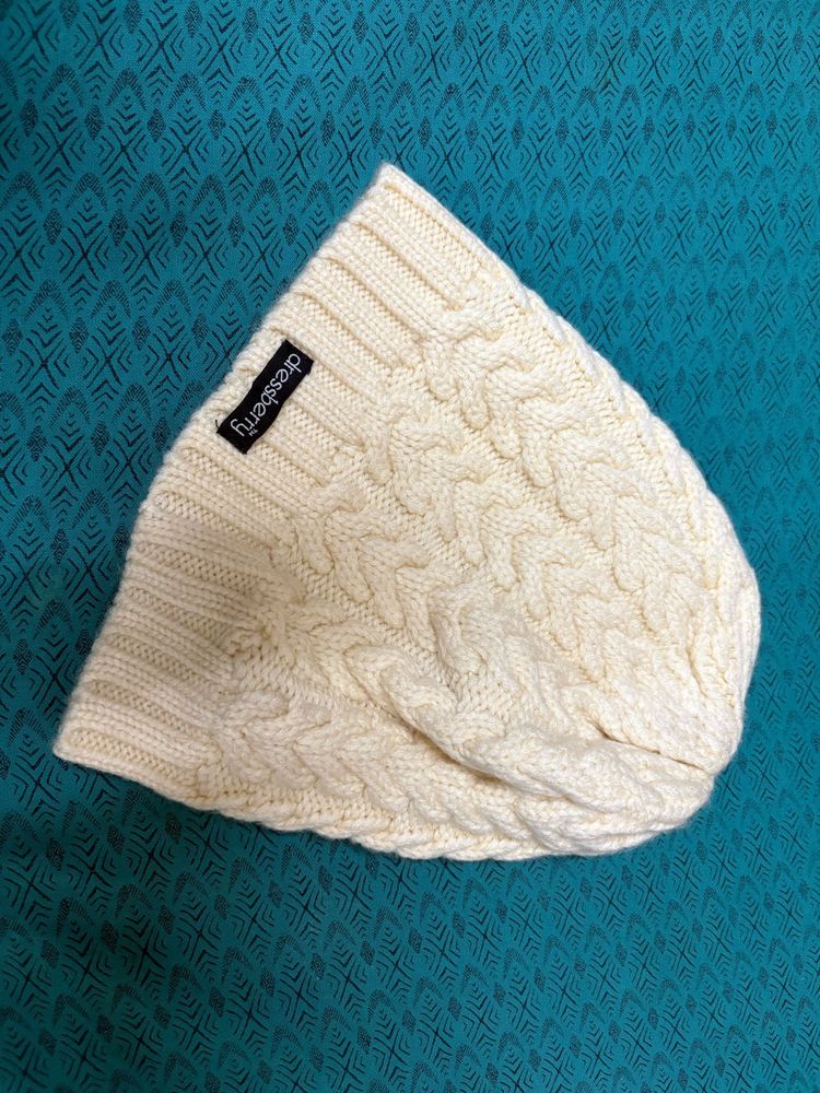 Dressberry Cream Knit Beanie