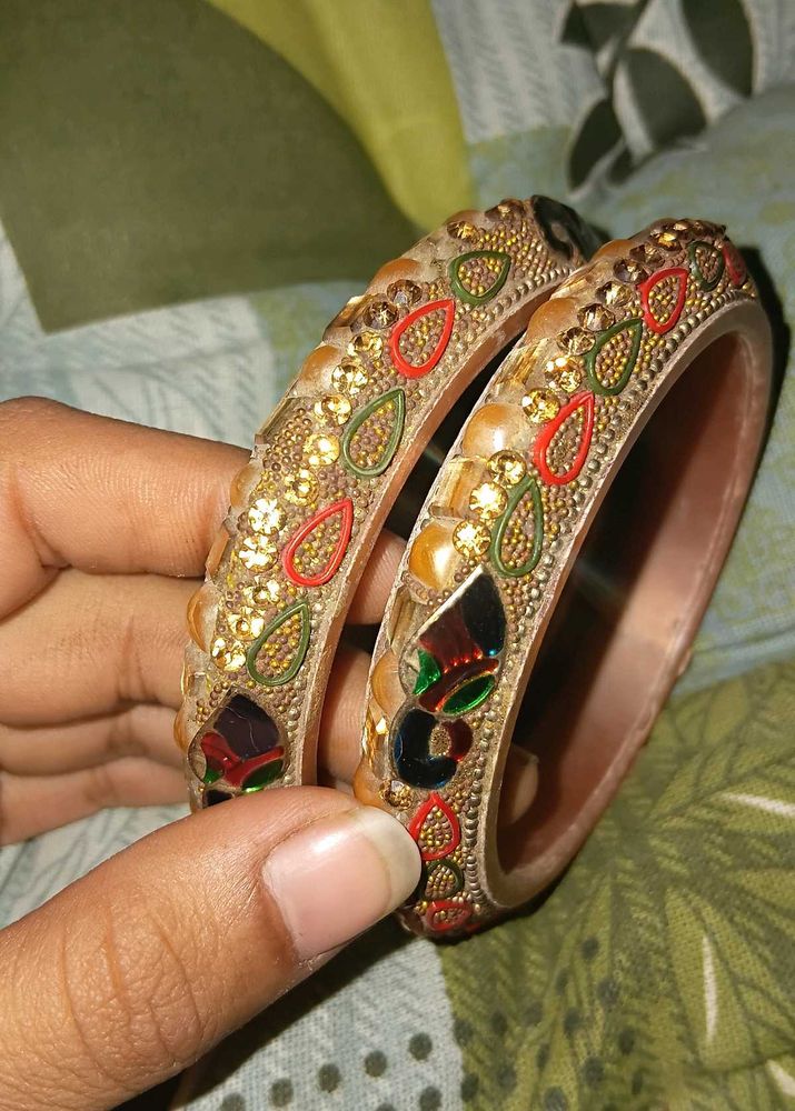 Embellished Bangle Set