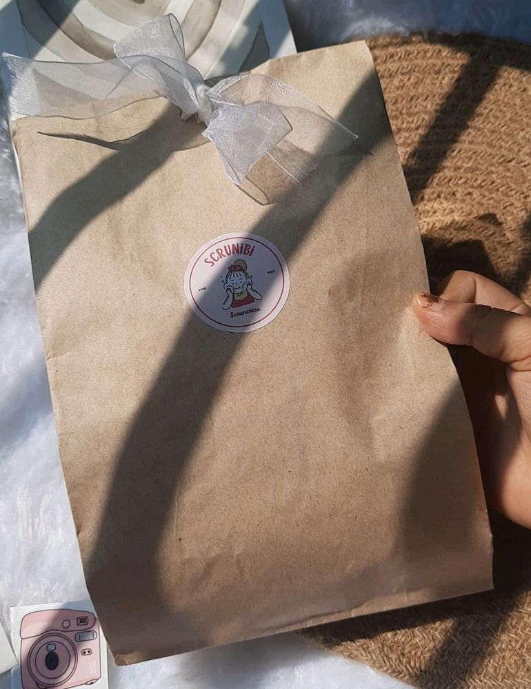 Solid Party Bags / Paper Bags (20 Pcs)
