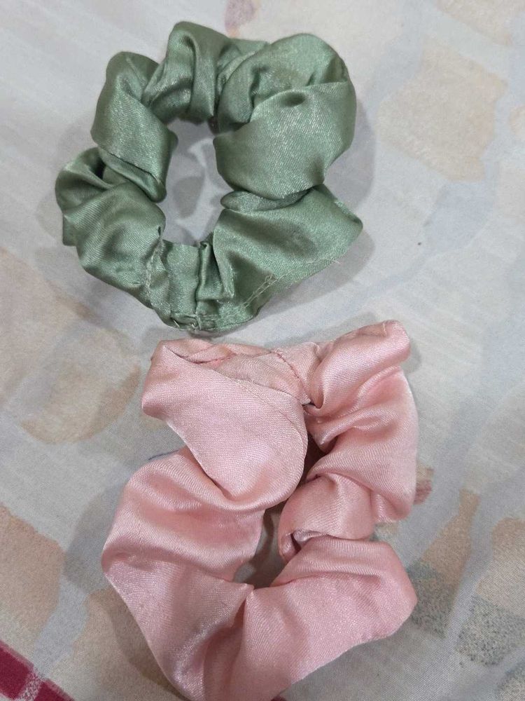 Cute Hair Scrunchies (Set of 2)