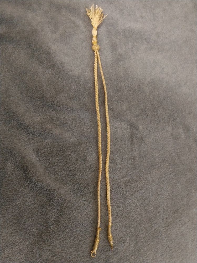 Necklace&#39;s Chain Golden