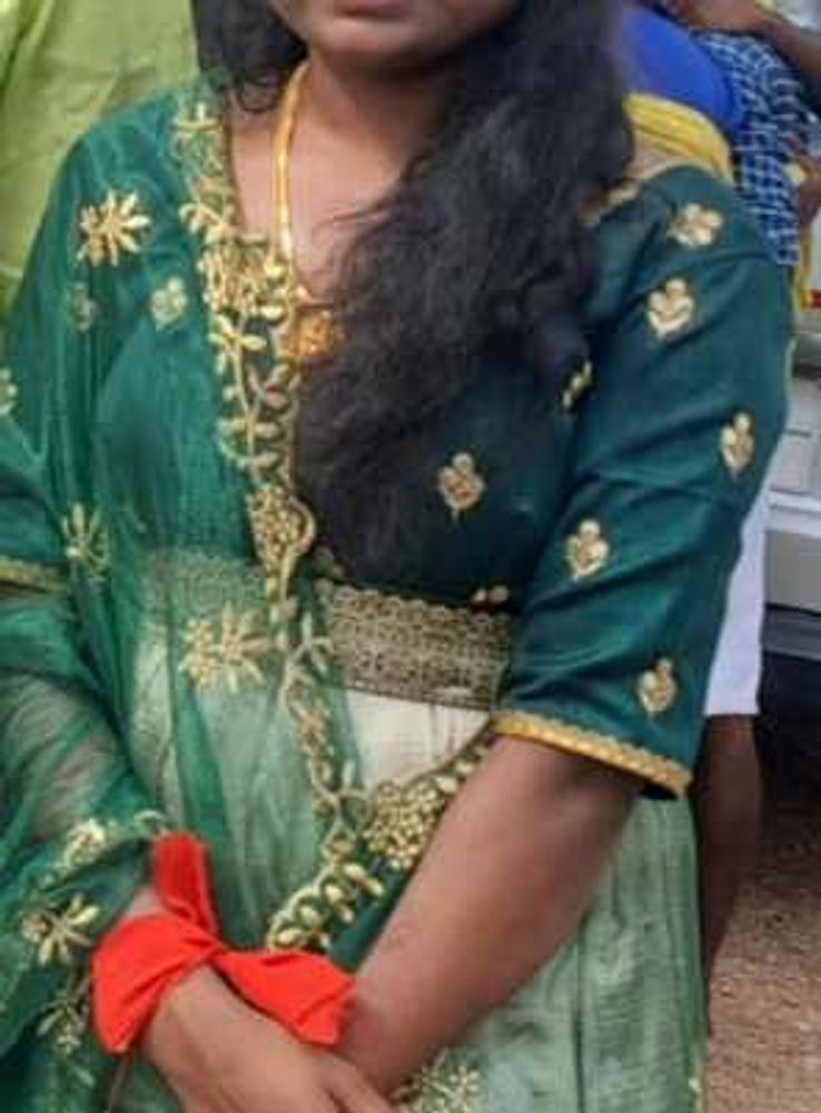 Ethinic Gown And Shawl