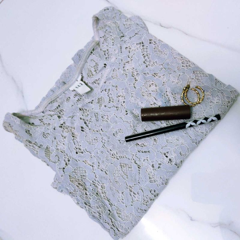 Elegant MESH TOP