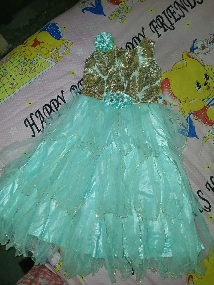 beutiful sea green kids frock for party dress