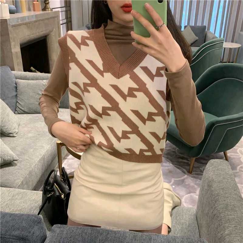 Y2k New Houndstooth Knit Vest 🤎