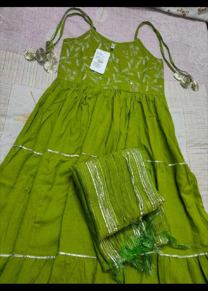 Green Embroidered Kurta Set