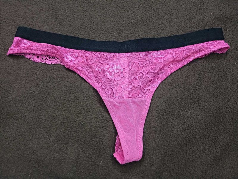 Pink Lace Thong🔥