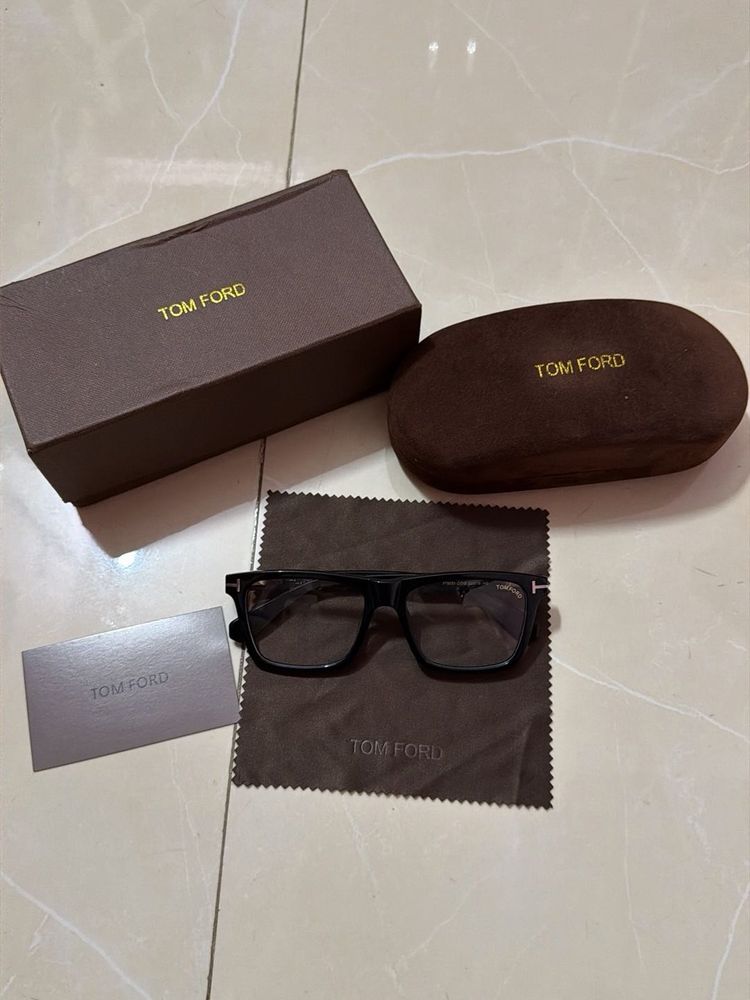 unisex Tom Ford Transparent Sunglasses