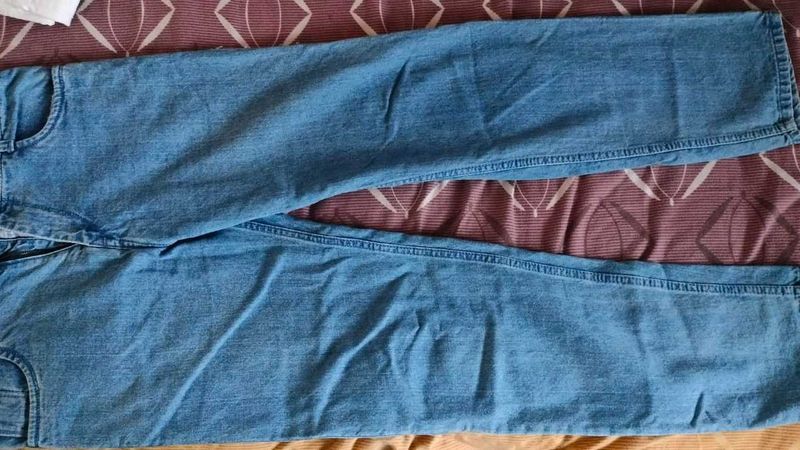 Light Wash Denim Jeans