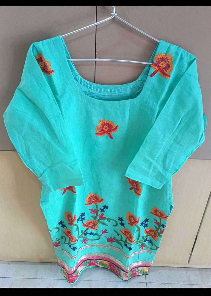 Elegant Embroidered Kurta