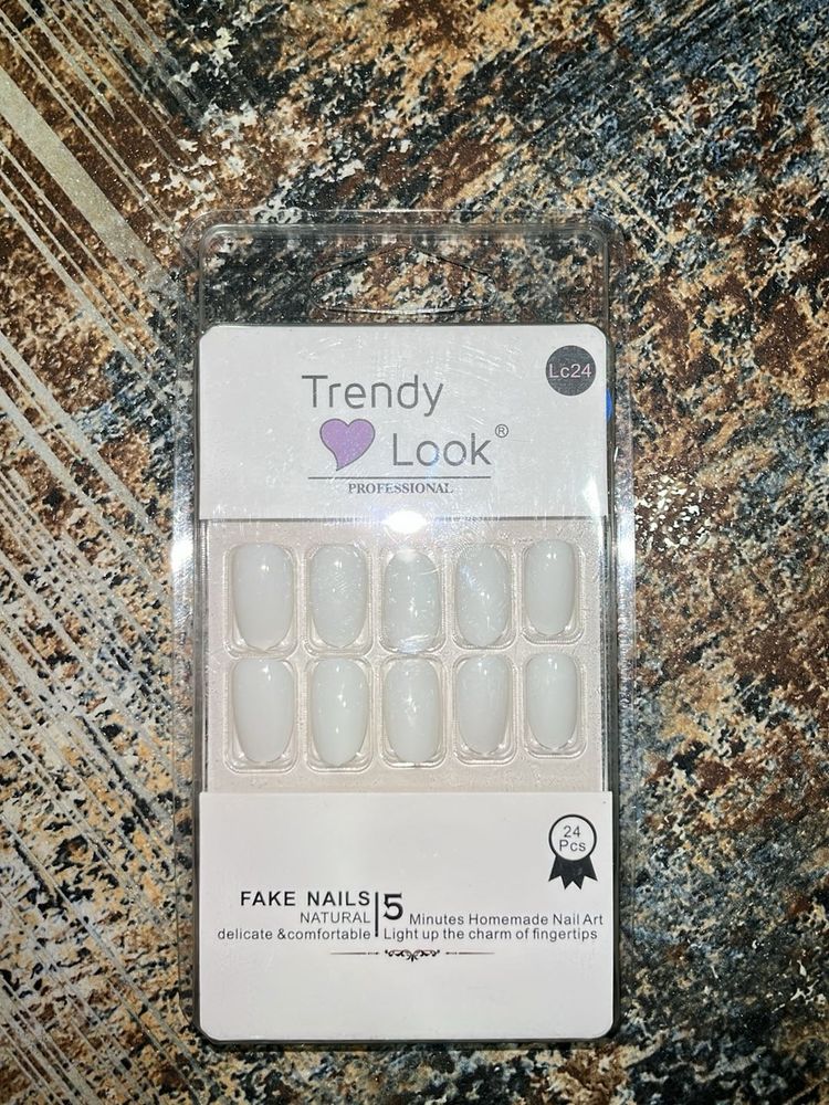 White Press On Nails