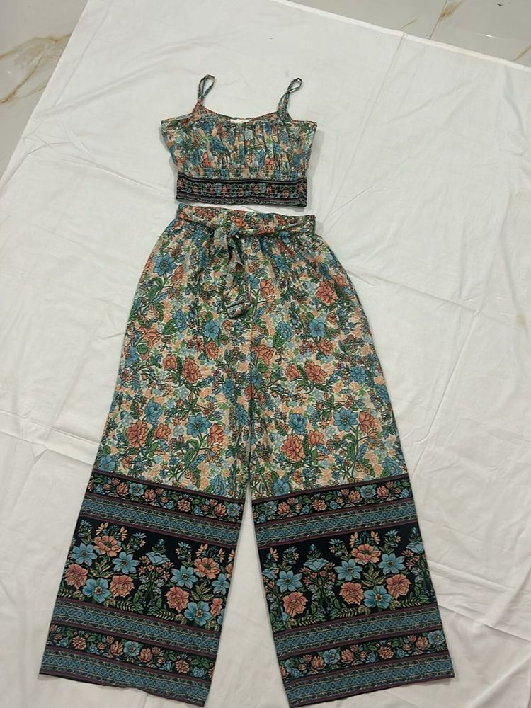 Berrylush Women Lovely Multi-coloured Top&amp;palazos