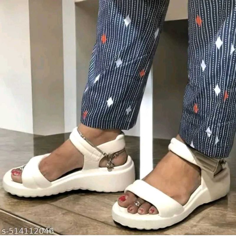 Women&#39;s Eva Sandle (Size-7uk)