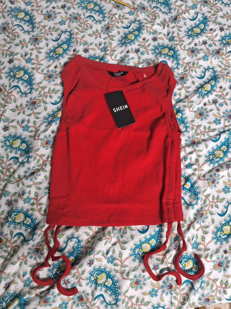 🍒New w/ Tag Shein Red top🍒