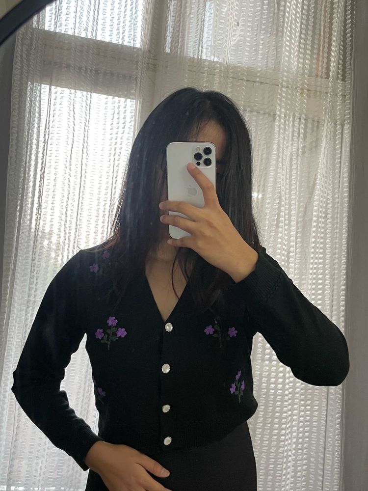 Floral Embroidered Cardigan