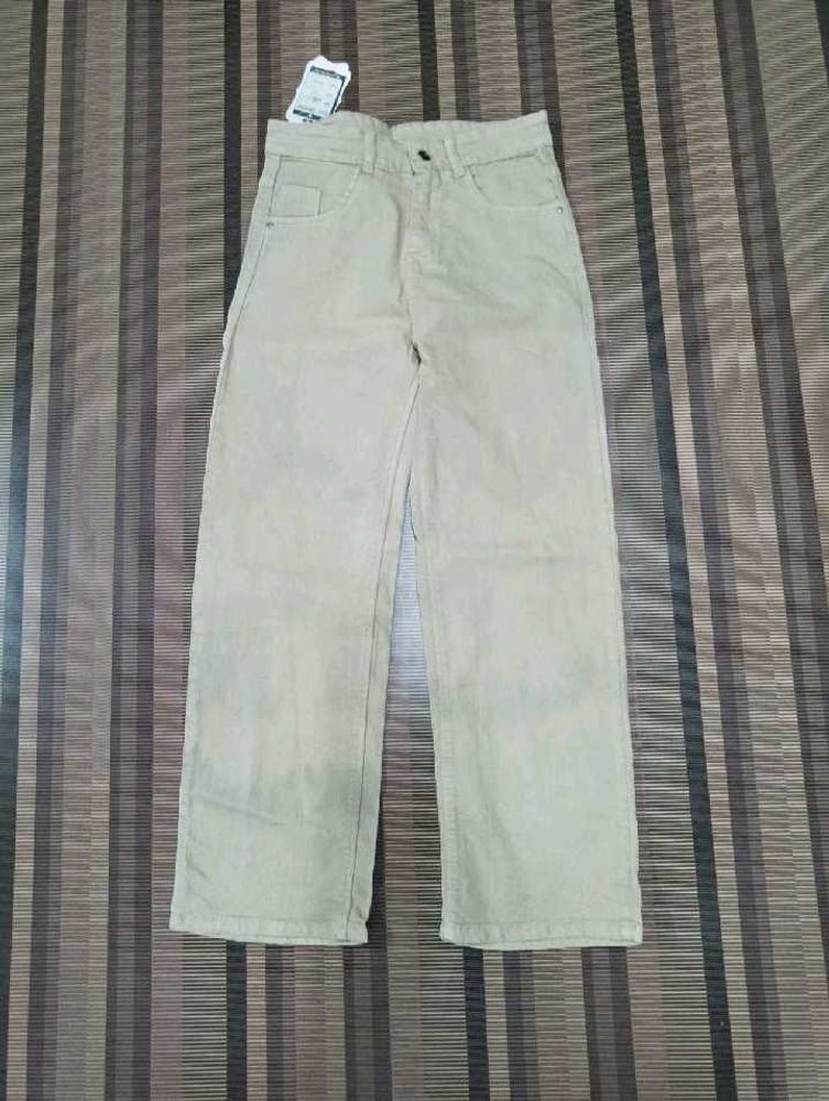 Beige Color Jeans ✨