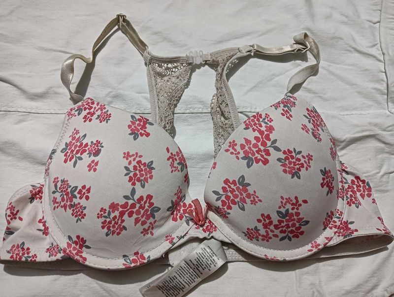 Floral Print Bra pedded 🔥34,36 B