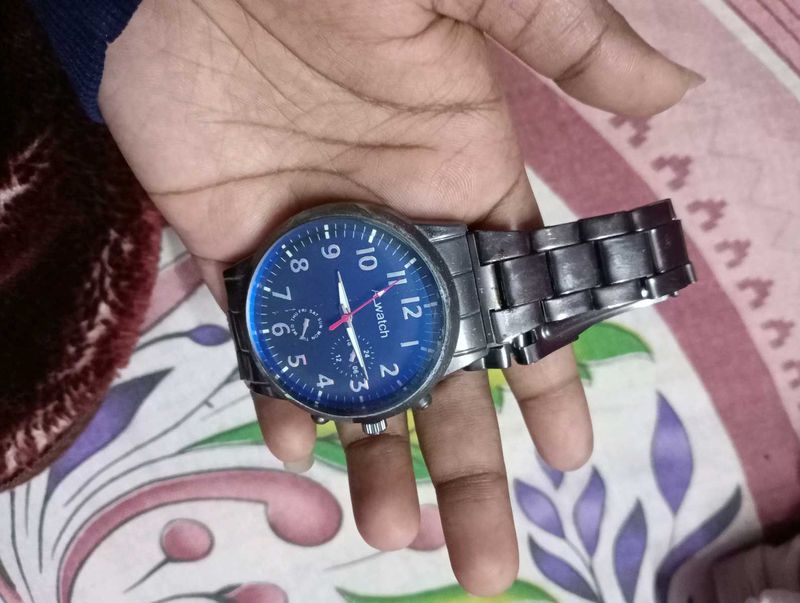 Stylish Blue Face Watch