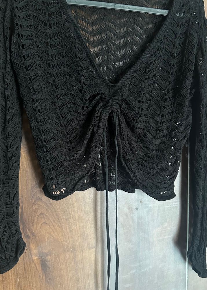 Black Crop Top