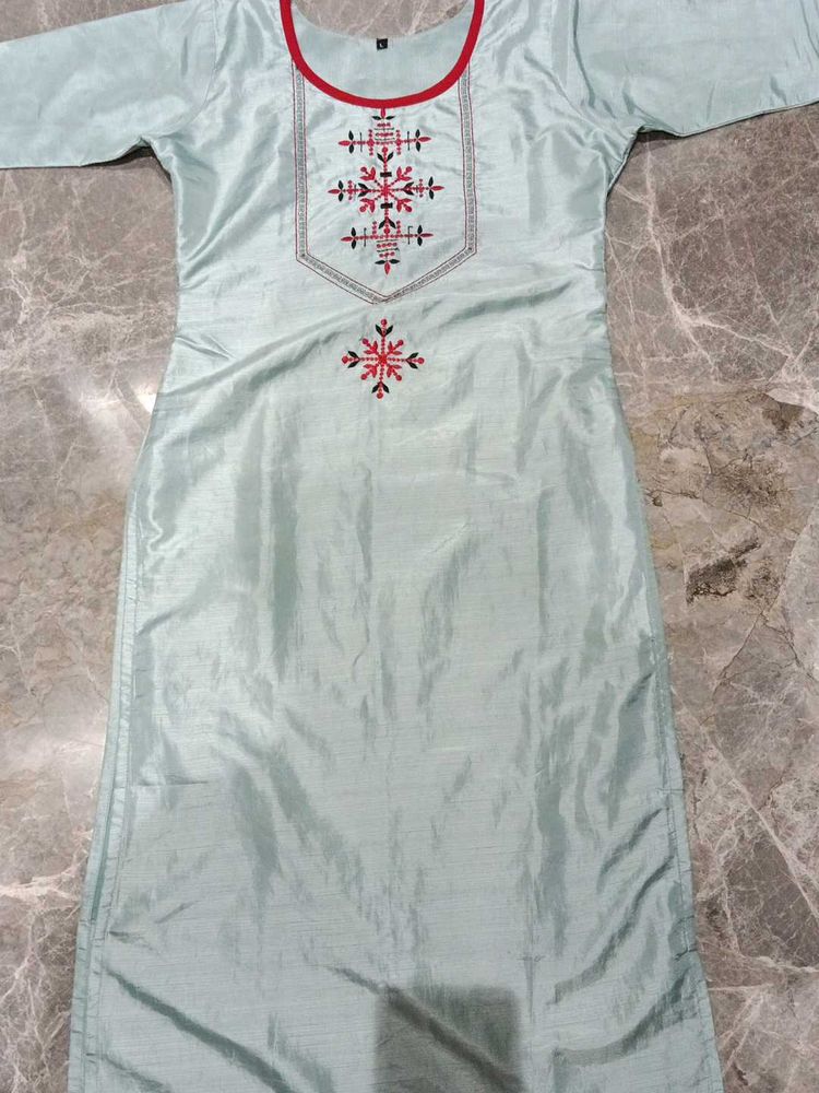 Elegant Embroidered Kurta