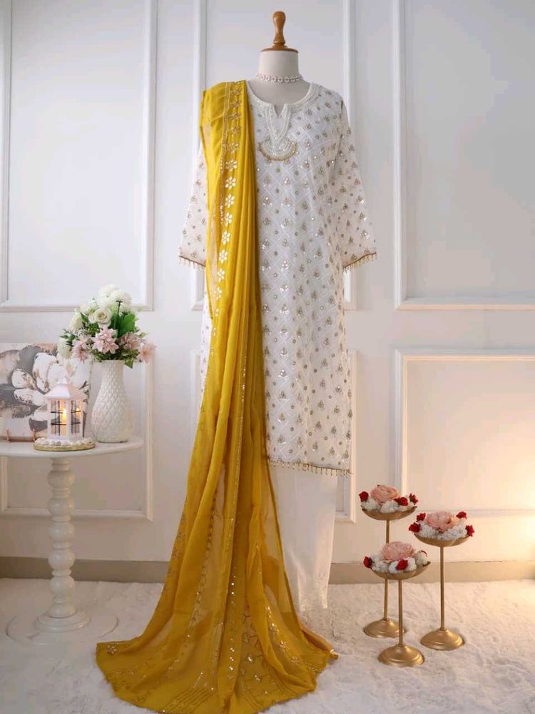Straight Georgette Dresss