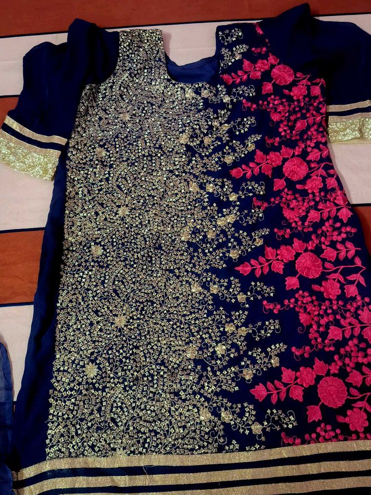 Navy Blue &amp; Pink Embroidered Kurta