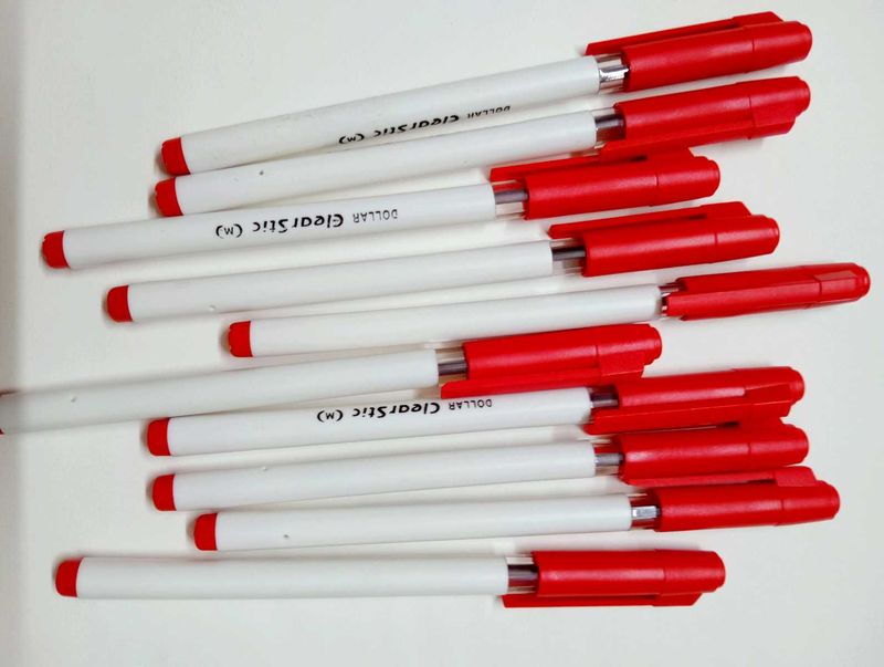BRAND NEW SET OF RED PENS
