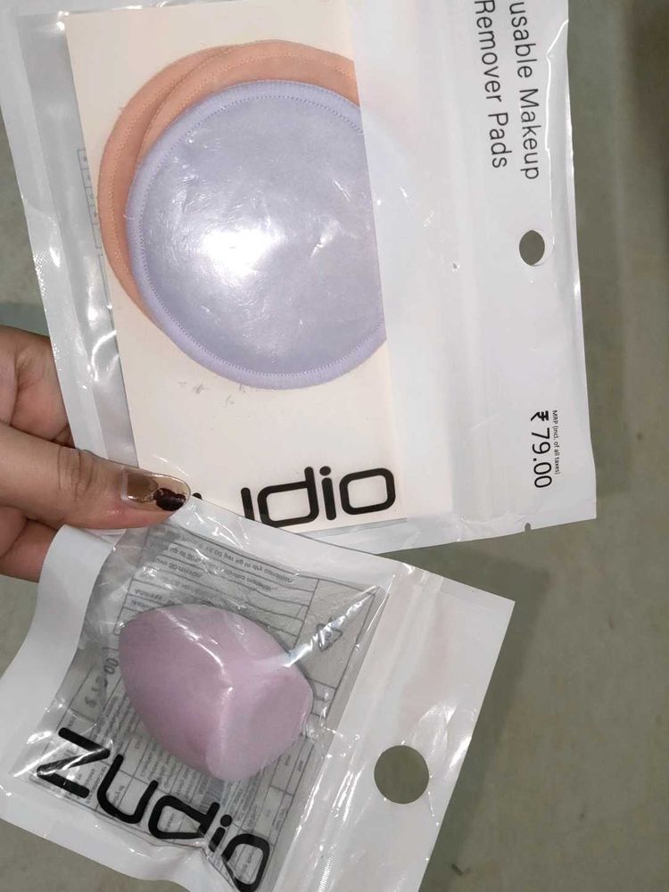 Combo: Beauty Blender+Makeup Remover Pads+Loofah